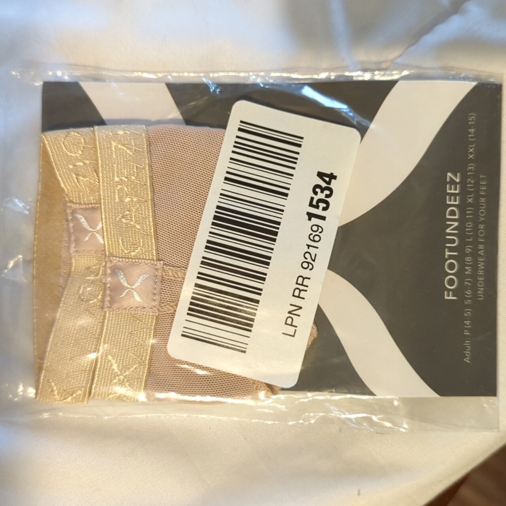 NWT Capezio Footundeez/Sz M